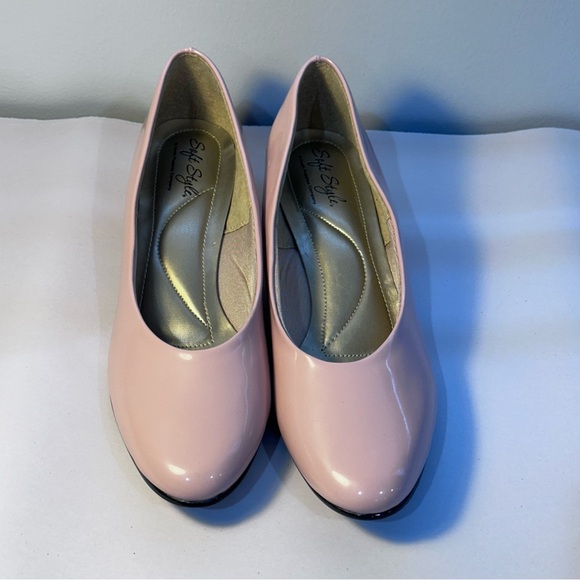 Soft Style Shoes - Soft Style Angel Il Blush Pink Pump Women's Size 7.5 Mid Heel NWB
